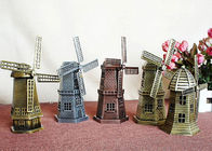 Miniaturowe prezenty dla majsterkowiczów Replika słynnego na całym świecie mosiężnego holenderskiego wiatraka