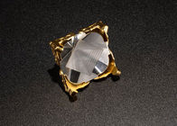 K9 White Material Crystal Glass Awards Dostosowany rozmiar ze złotą metalową podstawą